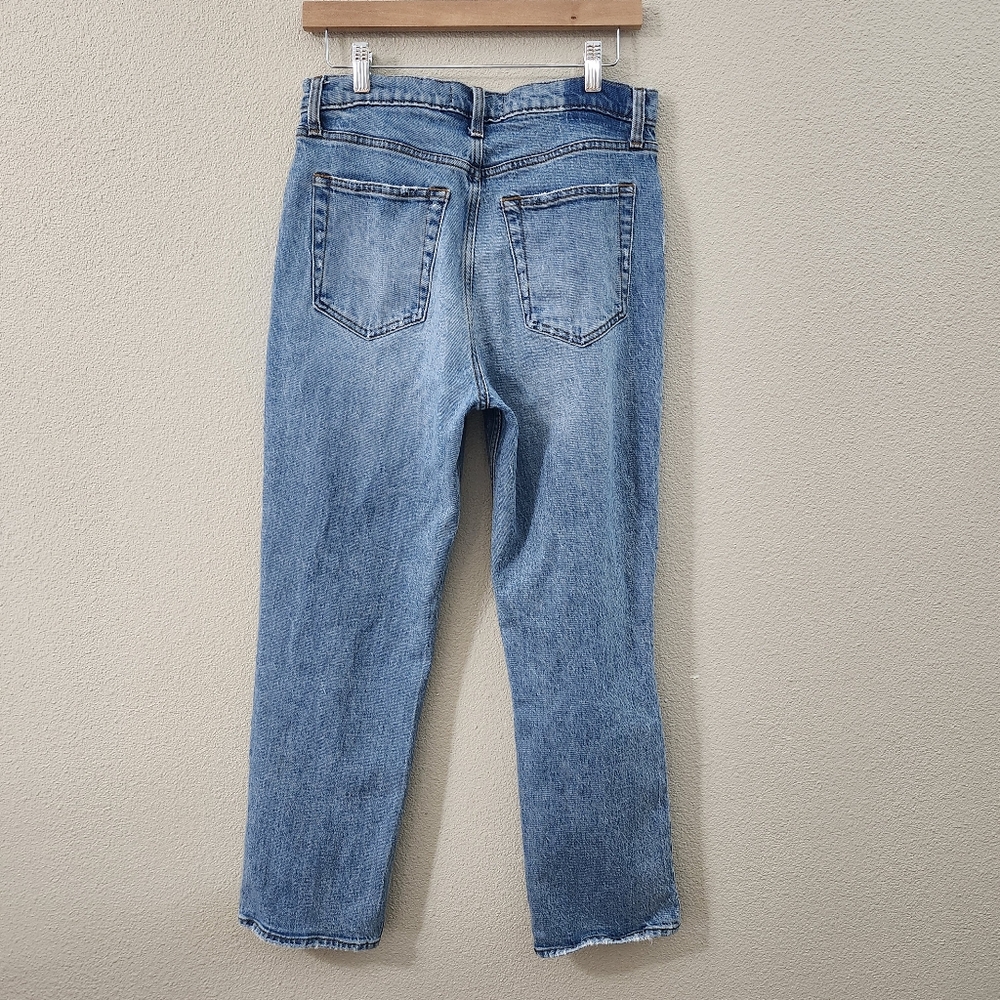 Abercrombie & Fitch 90's Straight  Ultra High Rise Jeans - Picture 4 of 15